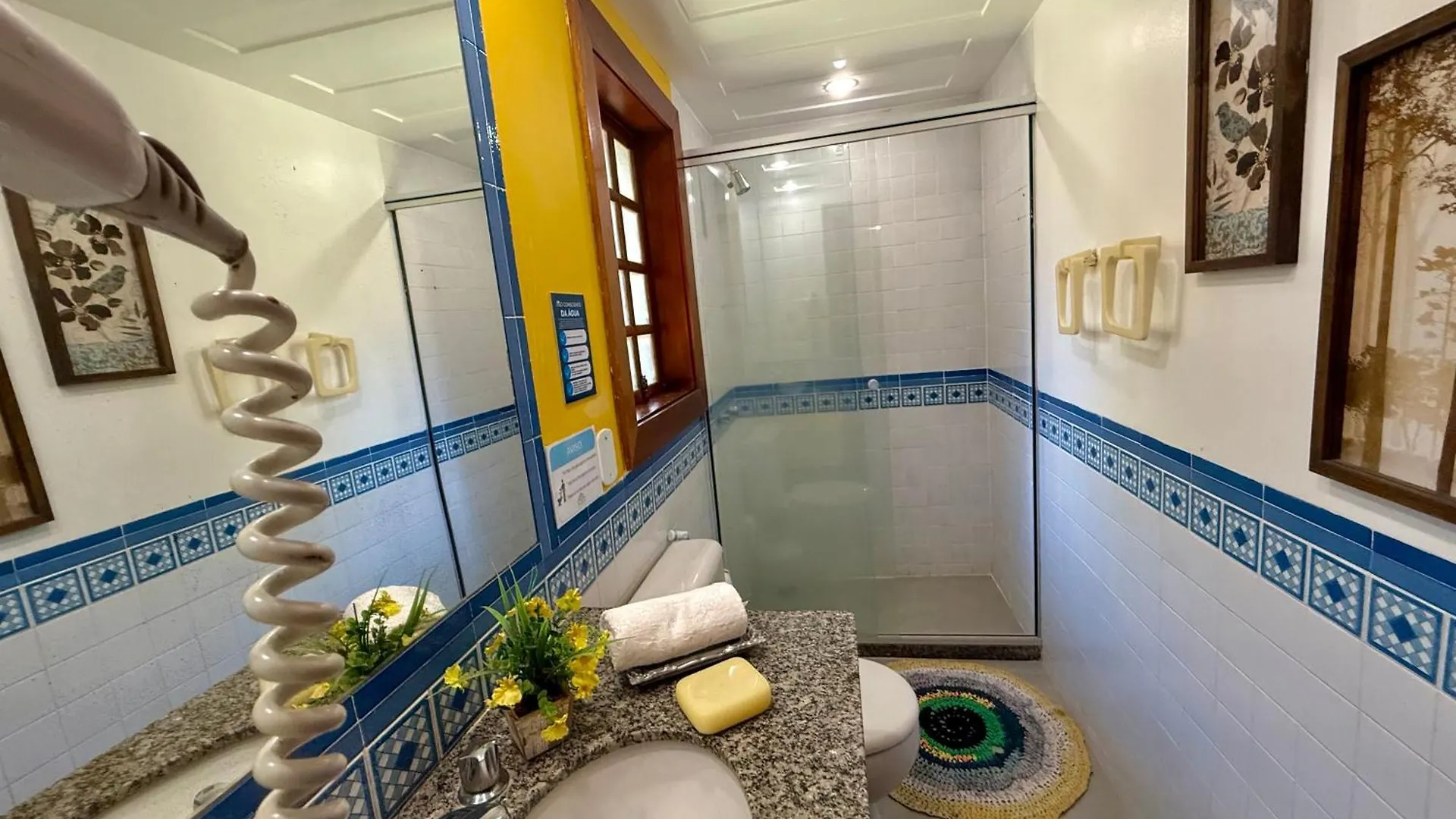 Buzios Prime: Vista Mar, 50M Da Praia Da Ferradura, 8 Suites Armacao dos Buzios