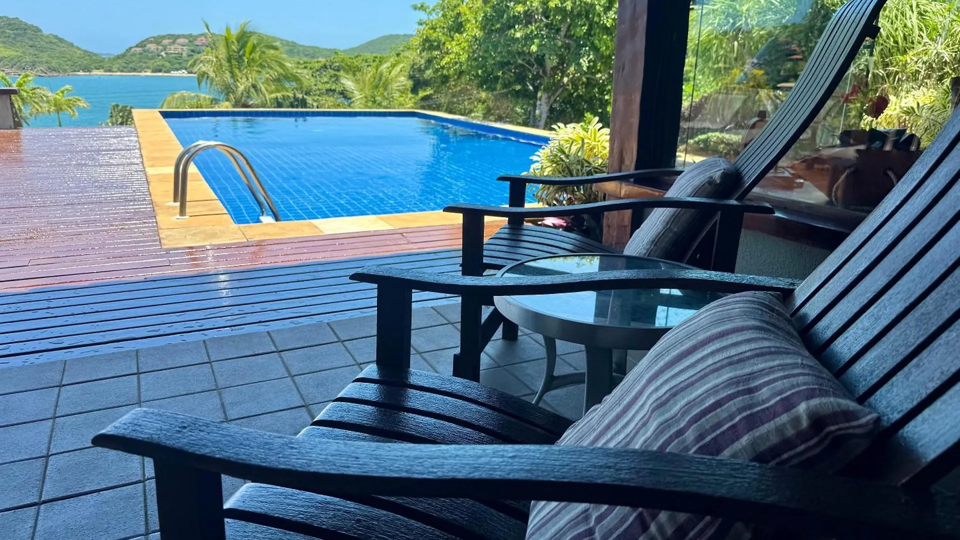 Buzios Prime: Vista Mar, 50M Da Praia Da Ferradura, 8 Suites Holiday home