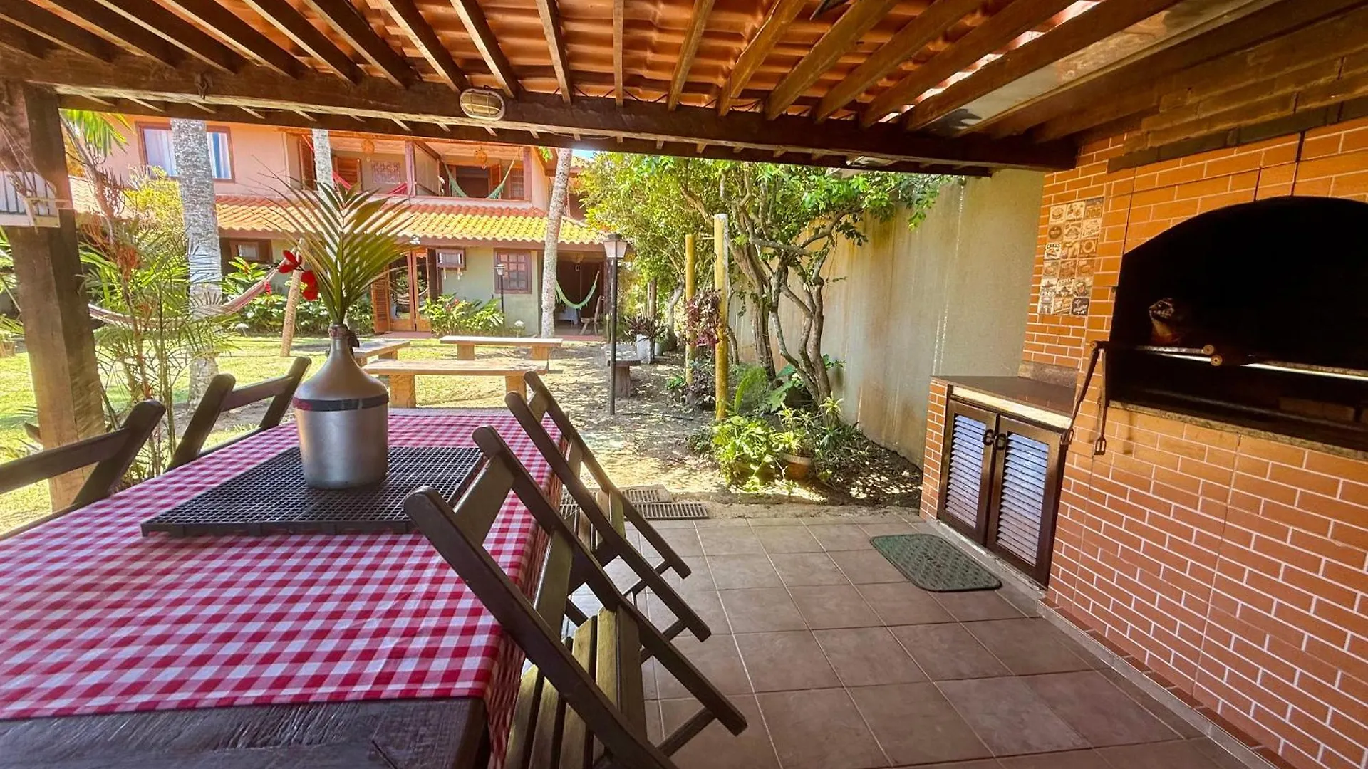 Buzios Prime: Vista Mar, 50M Da Praia Da Ferradura, 8 Suites